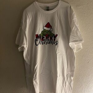 GRINCH MERRY CHRISTMAS GRAPHIC TEE WHITE MULTI COLOR GRAP…XL NWOT